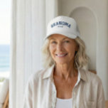 Casquette Personalized New Grandma Est Date Father's Day<br><div class="desc">This “Grandma Est 2026” hat is the perfect way to celebrate a new grandma. The bold collegiate style lettering gives it a classic, sporty look she can wear with pride. A fun gift for pregnancy announcements, baby showers, or surprise grandma reveals. Thoughtful, practical, and something she will actually wear long...</div>
