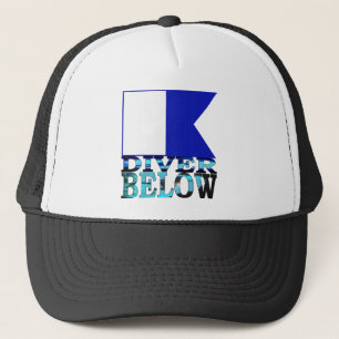 Casquette plongeur au-dessous de bleu