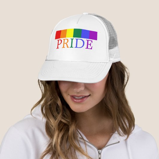 Casquette Pride Gay Rainbow (En situation)