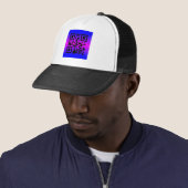 Casquette QR Code® Dit : IL EST DOUBLE (En situation)