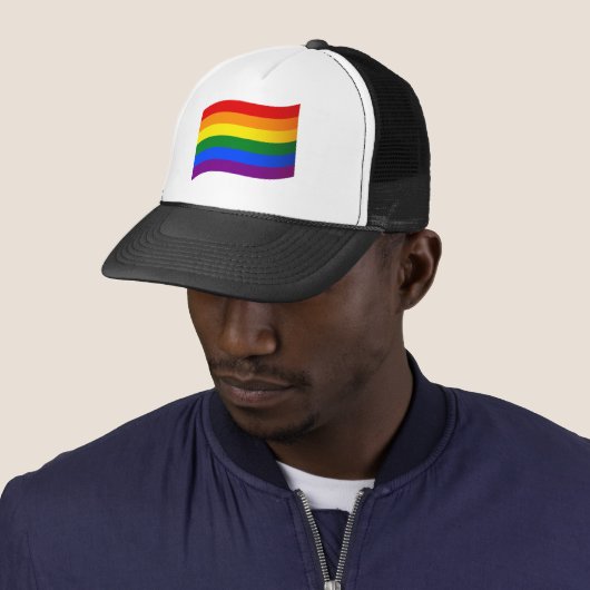 Casquette Rainbow Flag Gay pride LGBT L'amour est l'amour (En situation)