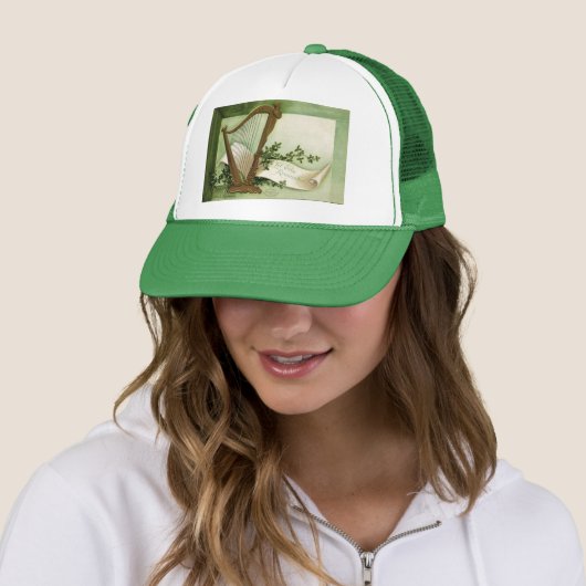 Casquette Rappelons à Erin la Saint Patrick (En situation)