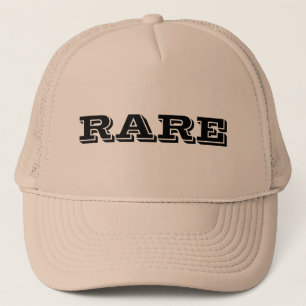 Casquette Rare sur un kaki