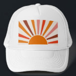 Casquette Rayons Soleil Rétro Coucher Soleil Orange Jaune Ro<br><div class="desc">Le design rétro du soleil éclate dans les tons chauds rose,  marron,  orange. Rayons de soleil orange modernes rétro,  soleil matinal géométrique art abstrait.</div>