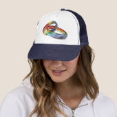 Casquette Rings de Rainbow Wedding pour l'Equality (En situation)
