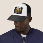 Casquette Saint Esprit Grunge Typographie Tee | Noir, Blanc (En situation)