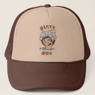Casquette sale de garçon