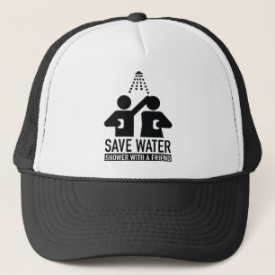Casquette Sauvez la douche de l'eau avec un ami