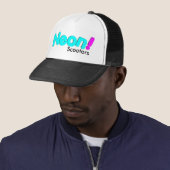 Casquette simple de scooters au néon (En situation)