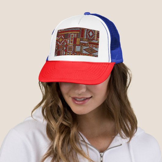 Casquette Style Patchwork Impression ethnique brodée (En situation)