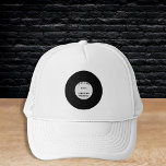Casquette Stylo Retro Vinyl Record Bachelor Party<br><div class="desc">Célébrez le futur marié avec ce chapeau de camionneur élégant! Doté d'un design de disque vinyle rétro noir et blanc, ce casquette est parfait pour une soirée de baccalauréat avec un style intemporel. Personnalisez-le avec le nom du marié et la date spéciale pour en faire un souvenir inoubliable. Le camionneur...</div>
