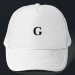 Casquette Symbole personnalisé G Monogramme de police Basker<br><div class="desc">Monogramme élégant ou lettre ou initiale ou symbole G Casquettes ou Casquettes couleur blanche, la police est Baskerville</div>