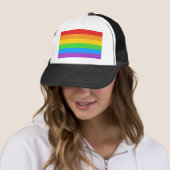 Casquette TrueColors : Drapeau de la fierté (En situation)