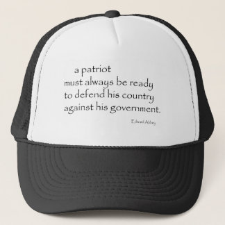 Casquette "Un patriote doit… "
