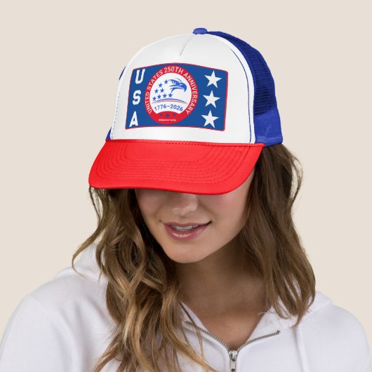 Casquette USA 1776-2026 Eagle Emblem - Red White Blue Mesh (En situation)