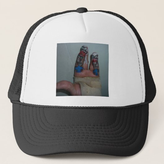 Casquette Zombis mangeant les doigts drôles de zombi de (Devant)