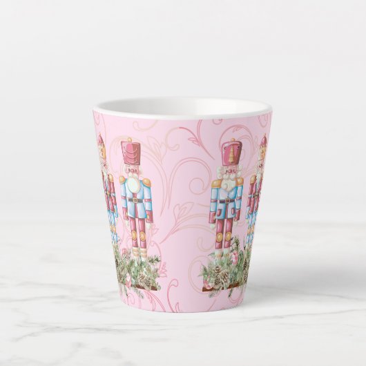 Casse-noix rose Latte Mug (Devant)