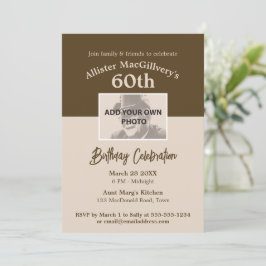 Casual 60e Verjaardagsuitnodiging met Foto - Bruin Kaart