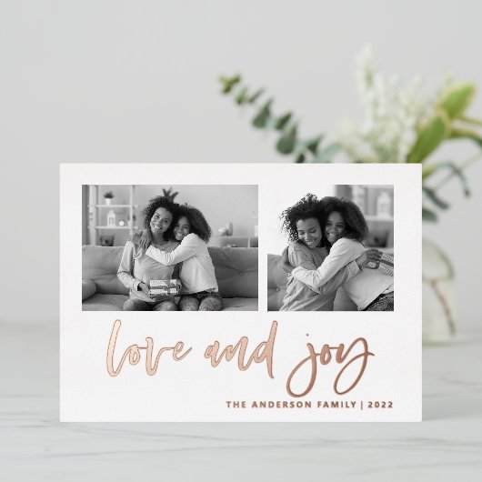 Casual script twee fotoraster | Liefde en Joy Folie Feestdagenkaart (Staand Voorkant)