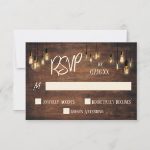 Casual typografie, rijk bruin hout, edisonlichten RSVP kaartje