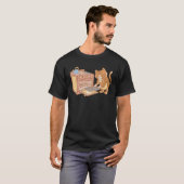 Cat baking cookies and biscuits in the kitchen men t-shirt (Voorkant volledig)