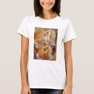 Cat Face Goldfish glass close-up uitzicht ogen T-shirt