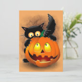 Cat Fun Halloween Character biting a Pumpkin   Kaart (Staand voorkant)