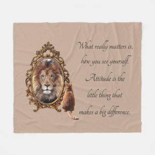 Cat Gazing Mirror Lion Inspirerend tekst Fleece Deken