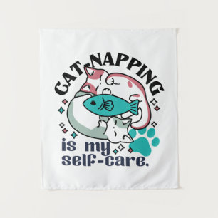 Cat-Napping is mijn zelfzorg: Schattigee slaperige Wandkleed