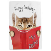 Cat Reading Red Book   Medium Cadeauzakje (Voorkant)