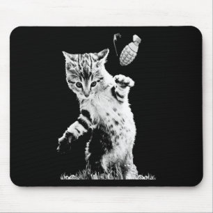 Cat Throwing Grenade Funny Kitty Cat Grenade Scene Muismat