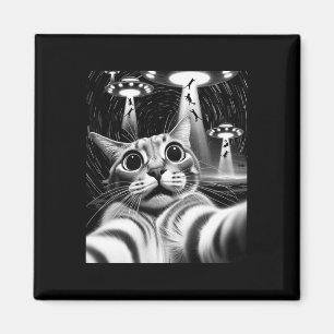 Cat Ufo Invasion _ Funny Cat Meme Retro Alien Cat Magneet