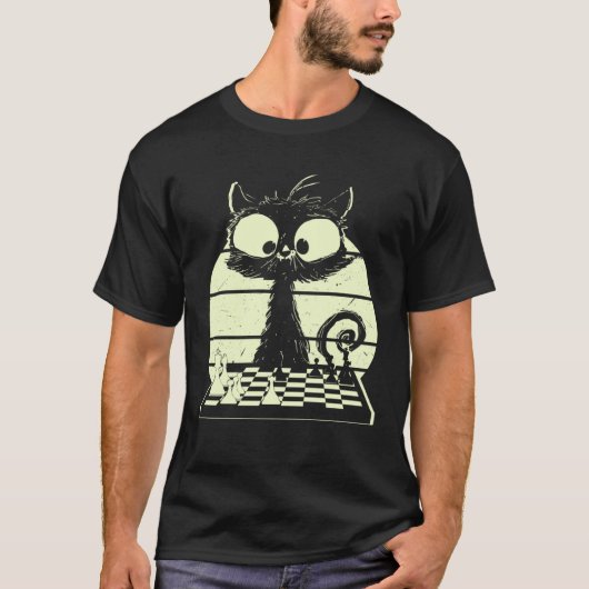 Cat With Chessboard Cat Playing Chess Chess Player T-shirt (Voorkant)