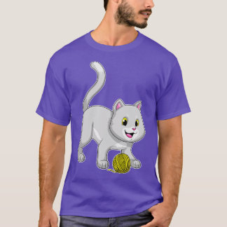 Cat with Wool yarn ball T-shirt
