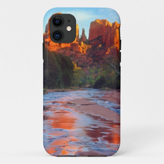 Cathedraal Rock reflecteert in Oak Creek op Sunset Case-Mate iPhone Case (Achterkant)