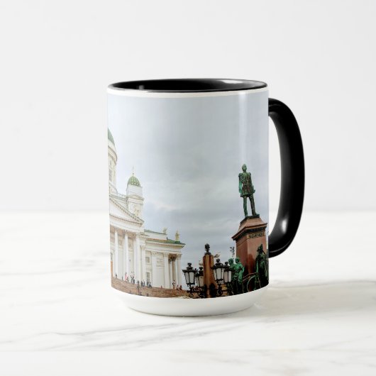 Cathédrale de Mug Helsinki (Devant droit)