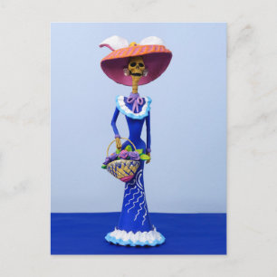 Catrina in een blauwe jurk en roze hoed ansichtkaa briefkaart