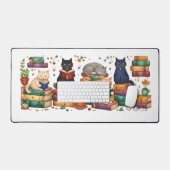 Cats Reading Books Cozy Library Scene (Clavier et souris)