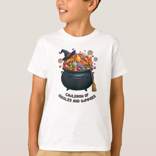 Cauldron Of Giggles And Gummies T-shirt (Voorkant)