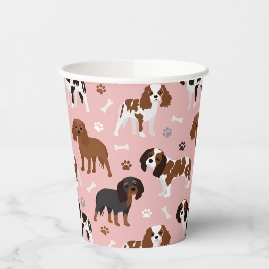 Cavalier King Charles Spaniel Paws and Botten Pape Papieren Bekers (Links)