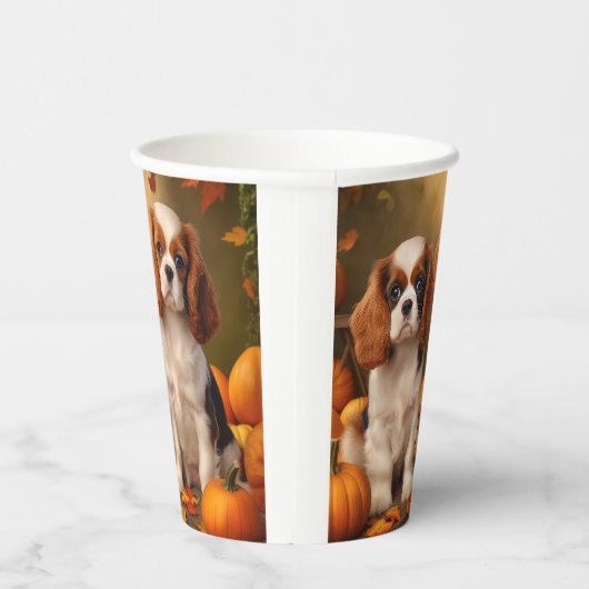Cavalier King Charles Spaniel Puppy Herfst Pompoen Papieren Bekers (Rechts)