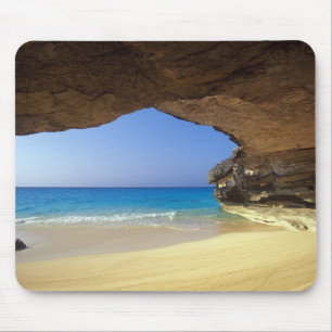 Cave at French Bay, San Salvador Island Muismat