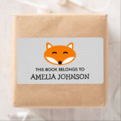 Ce livre appartient aux étiquettes de la plaque d' (En situation)