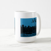 Ce sont leur tasse NYC d'histoires (Devant droit)