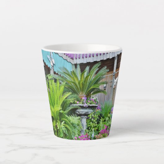 Cèdre Clé Patio Latte Mug (Devant)