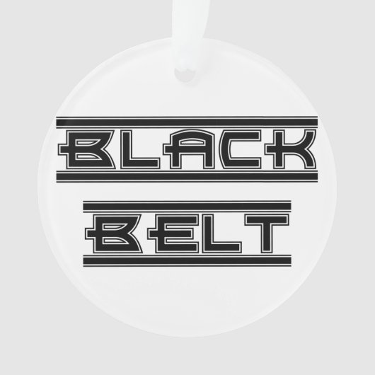 Ceinture noire audacieuse d'arts martiaux (devant)