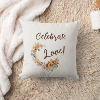 Celebrate Love Kussen