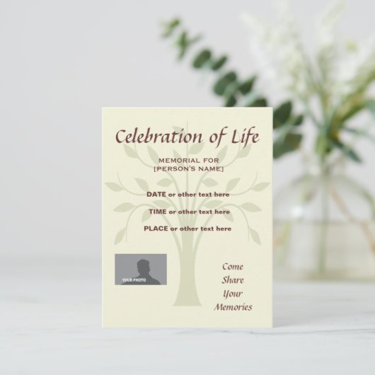 Célébration commémorative de la vie invitation en  (Debout devant)