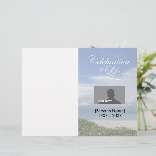 Célébration du programme commémoratif Life Ocean (Debout devant)