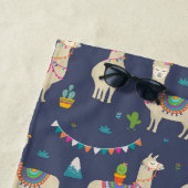 Celebration Llama Pattern Strandlaken (In situ)